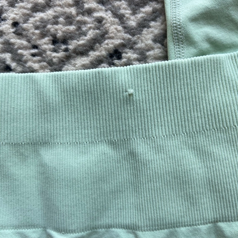 Aurola Pastel Green Leggings - Picture 5 of 8